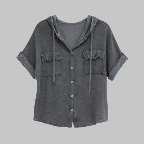 Camisa bolsillos con capucha